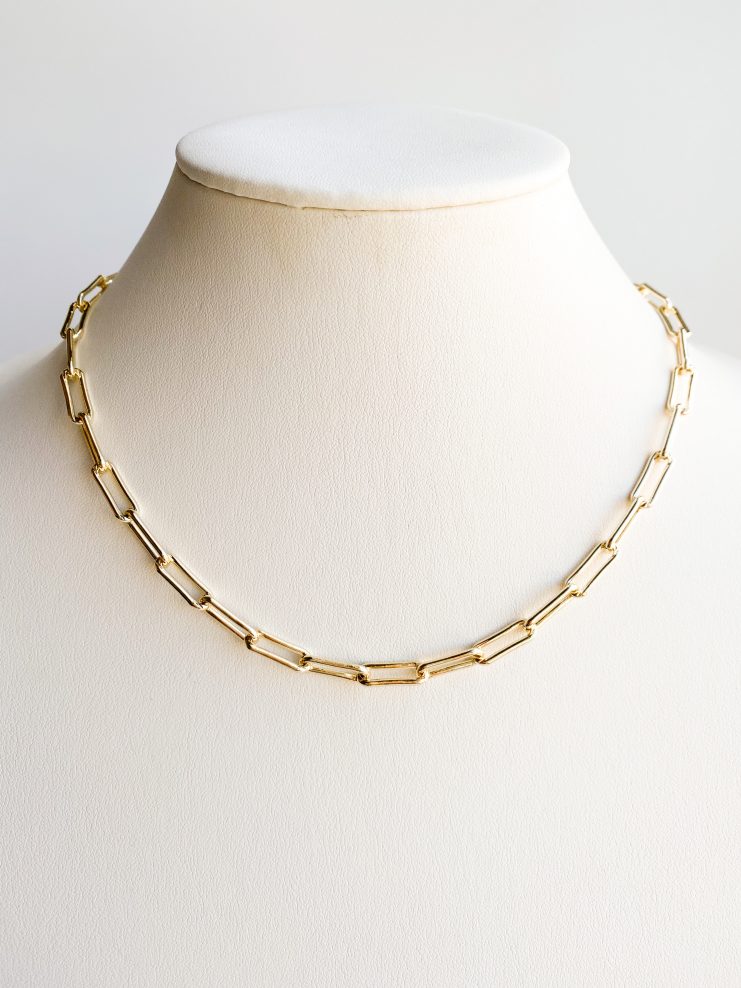 Chloe Gold Paper Clip Necklace