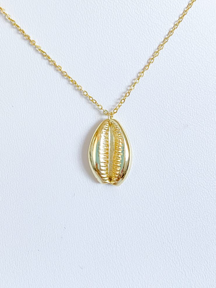 Gold Seashell Necklace